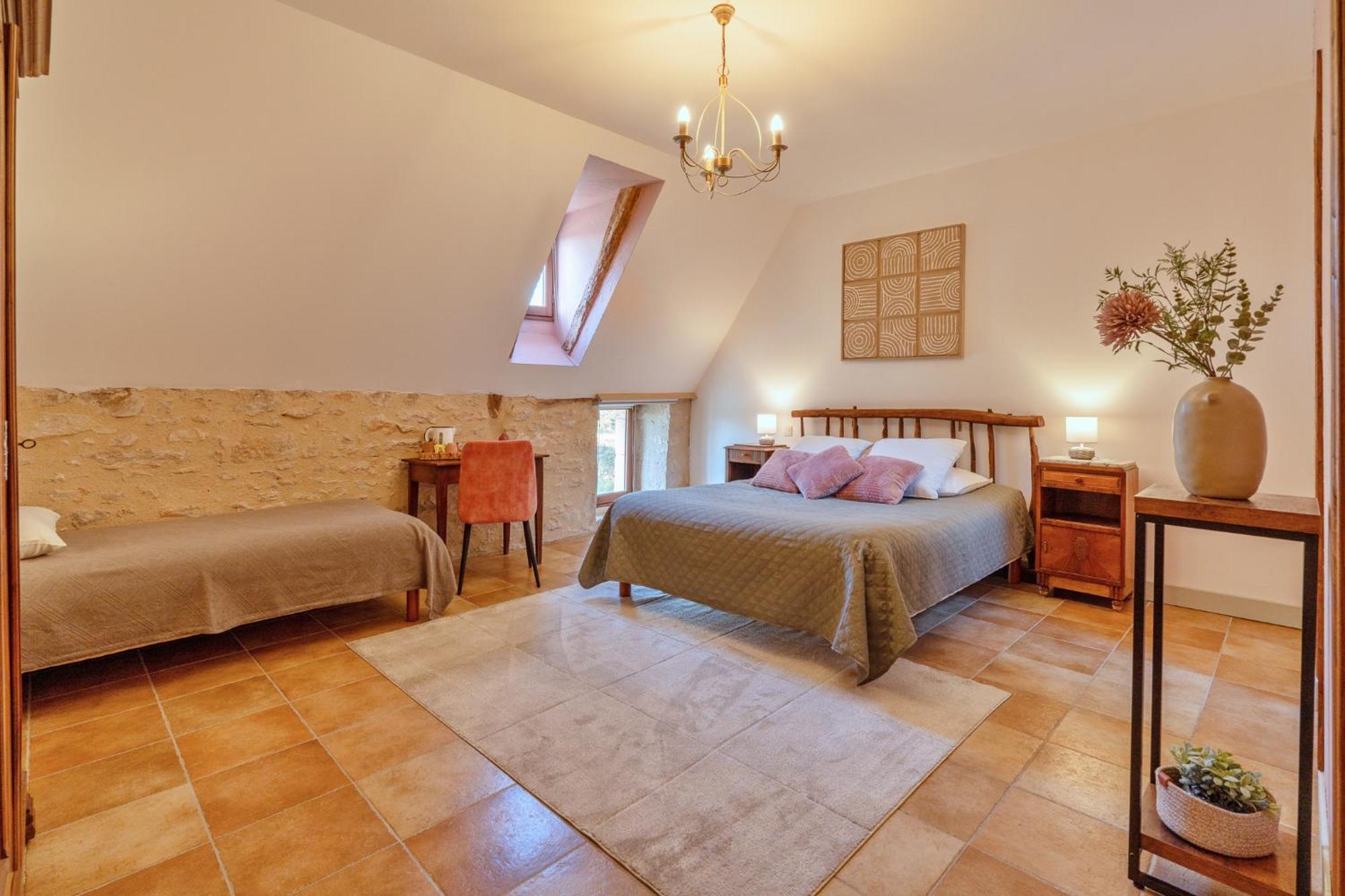 Chambres Et Jardin De Pierres Espédaillac 外观 照片