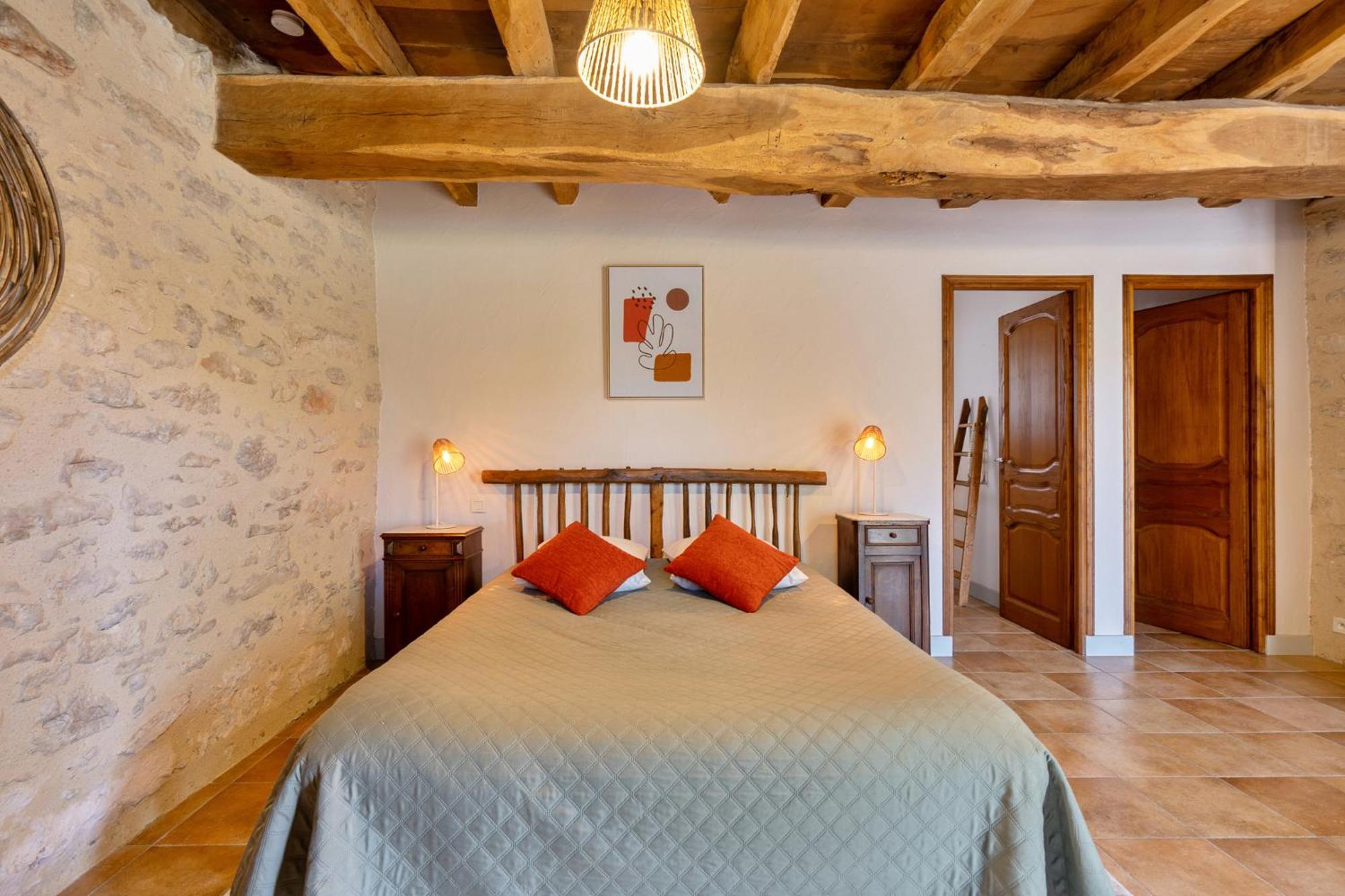 Chambres Et Jardin De Pierres Espédaillac 外观 照片
